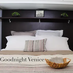 goodnight-venice-apartment.hotelslidodijesolo.com/